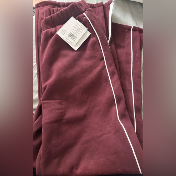 Beyond Yoga Maroon Joggers with White Stripes - Picture 6 of 9